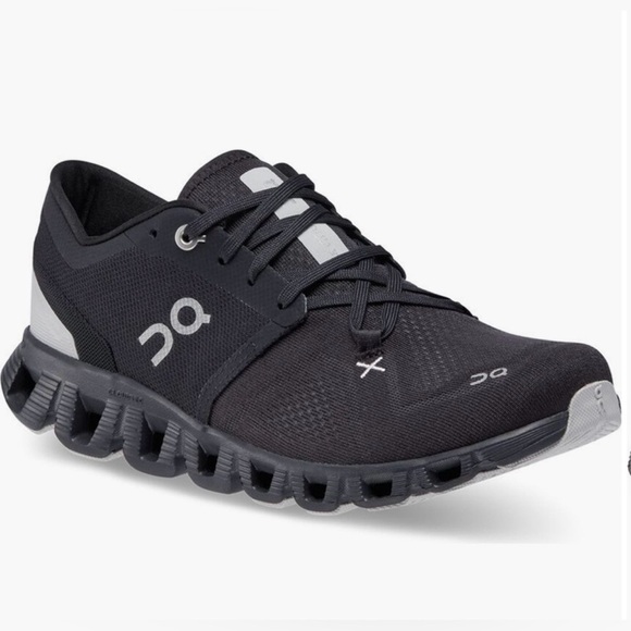 On Cloud X 3 Training Shoe Size 9